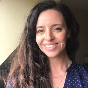 Meet your Posher, Kaela